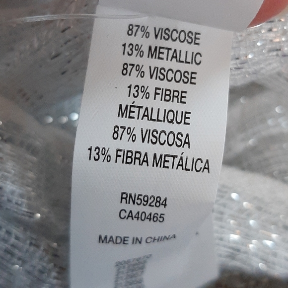 NWT Set of 2 Girls Silver & Purple Scarfs, OS - Picture 10 of 12